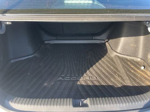 Used 2024 Honda Accord Touring image 12