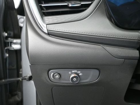 Used 2025 Buick Encore GX Preferred FWD image 27
