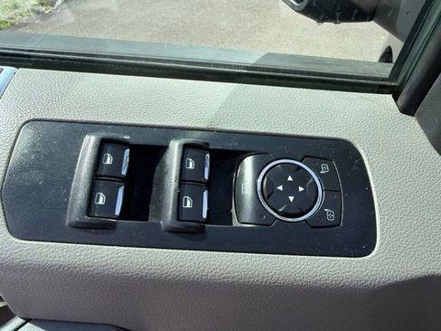 Used 2015 Ford F150 XLT w/ Trailer Tow Package AWD/4WD image 20