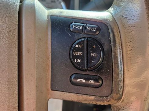 Used 2010 Ford F350 Lariat image 24