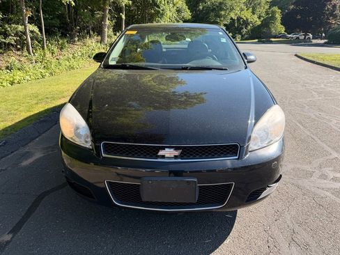 Used 2013 Chevrolet Impala LTZ FWD image 2