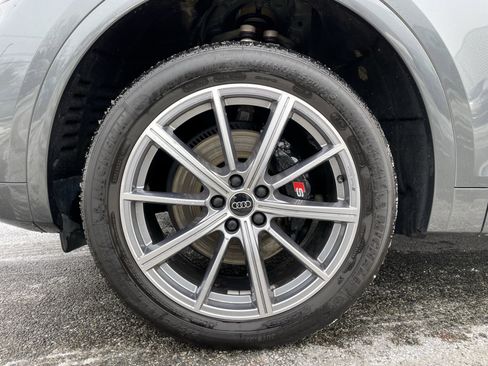 Used 2024 Audi SQ5 Premium Plus w/ Premium Plus Package image 9