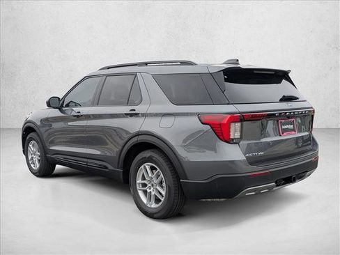 New 2026 Ford Explorer Active image 2
