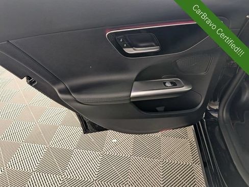 Used 2024 Mercedes-Benz C 300 Sedan image 27