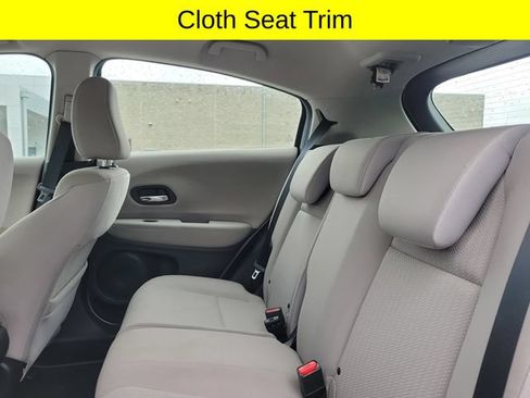 Used 2018 Honda HR-V LX image 25