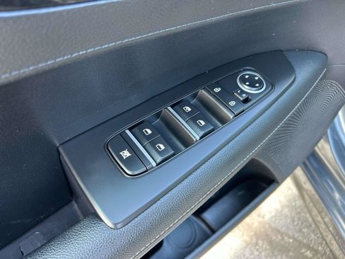 Used 2024 Kia Forte GT-Line w/ GT-Line Premium Package FWD image 16