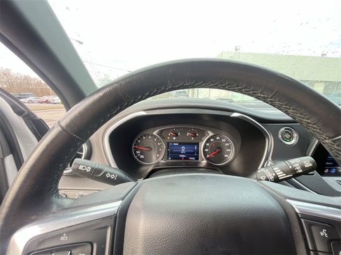 Used 2020 Chevrolet Blazer LT image 15