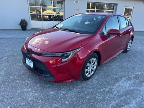 Used 2020 Toyota Corolla LE w/ Carpet Mat Package (TMS) image 7