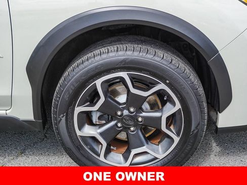 Used 2014 Subaru Crosstrek 2.0i Premium AWD/4WD image 9