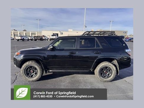 Used 2021 Toyota 4Runner TRD Off-Road Premium w/ Moonroof Package image 1