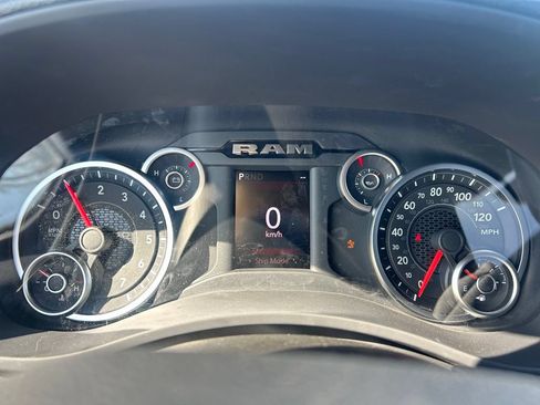 New 2026 RAM 3500 Tradesman AWD/4WD image 19