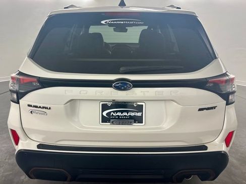 Used 2025 Subaru Forester Sport w/ Popular Package #2 AWD/4WD image 7