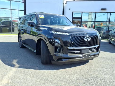 Used 2025 INFINITI QX80 Autograph w/ Autograph Exterior Package AWD/4WD image 3