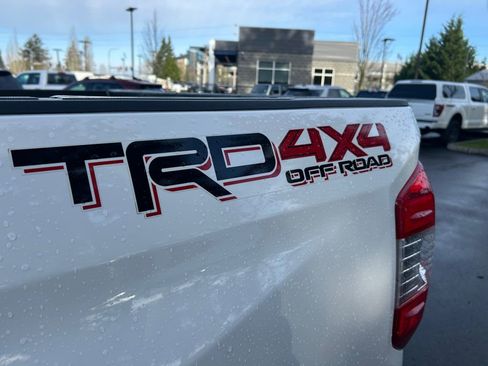 Used 2021 Toyota Tundra SR5 AWD/4WD image 37