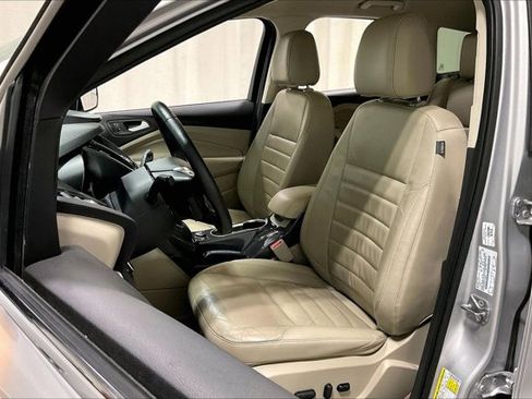 Used 2015 Ford Escape Titanium image 25