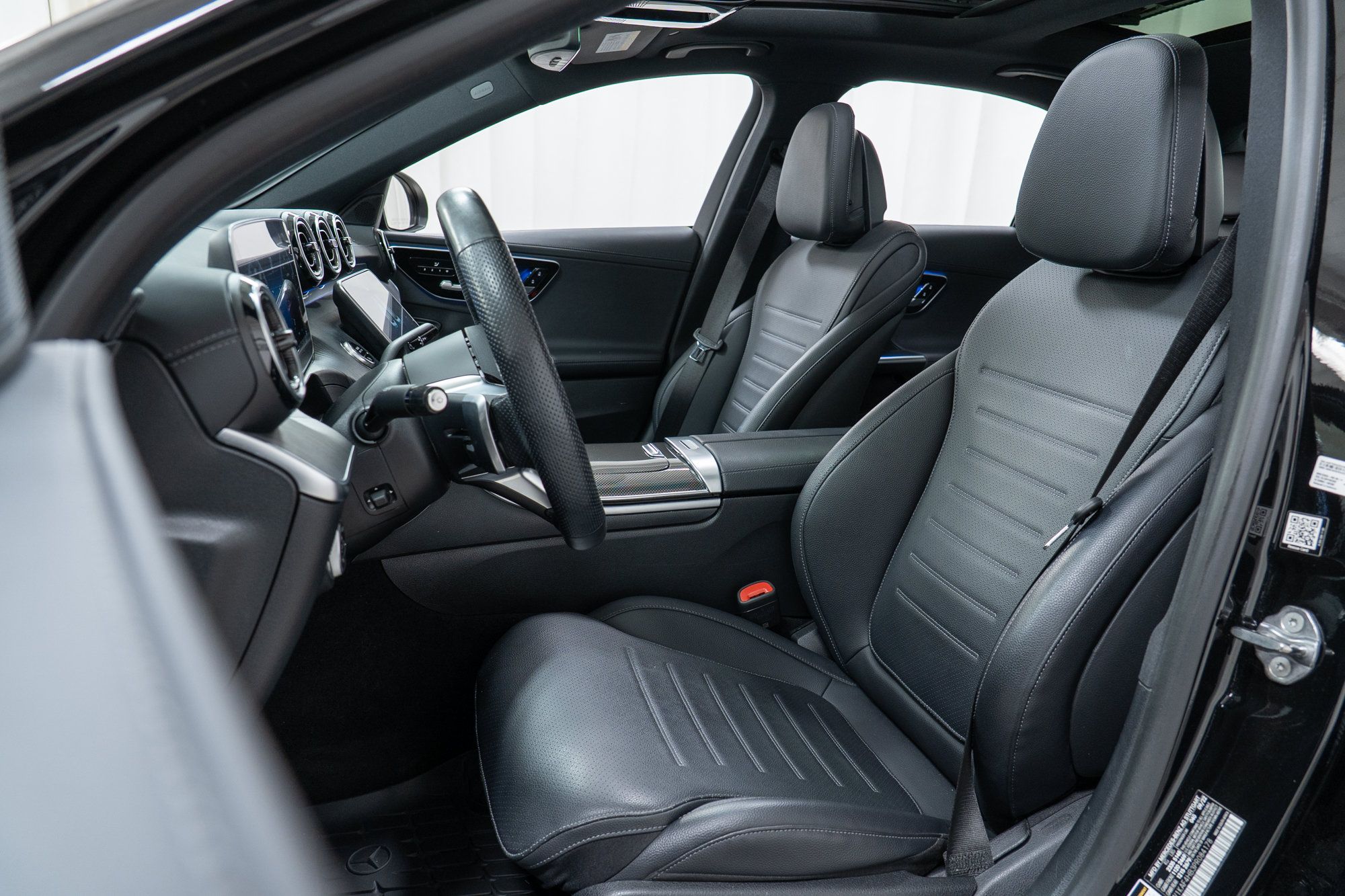 Certified 2023 Mercedes-Benz C 300 4MATIC Sedan image 13