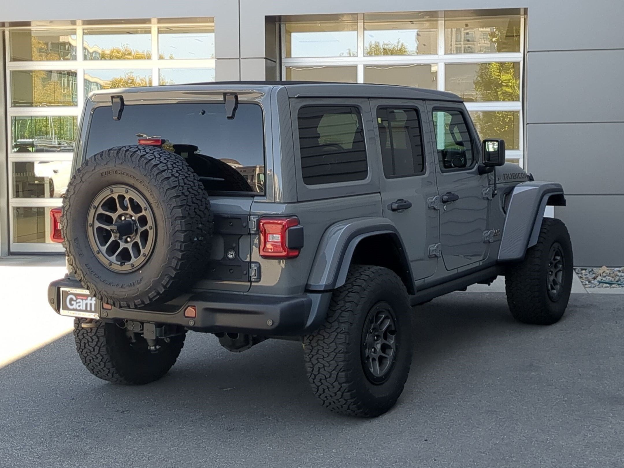 Used 2023 Jeep Wrangler Unlimited Rubicon 392 w/ Xtreme Recon 35" Tire Package AWD/4WD image 5