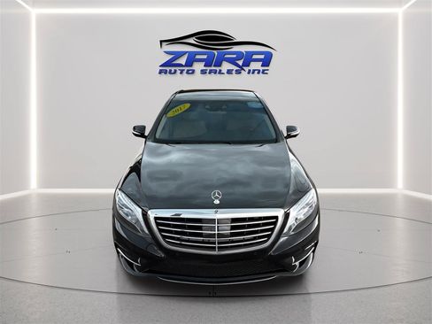Used 2017 Mercedes-Benz S 550 Sedan image 3