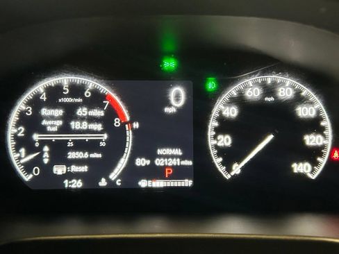 Used 2025 Honda Ridgeline Sport image 12