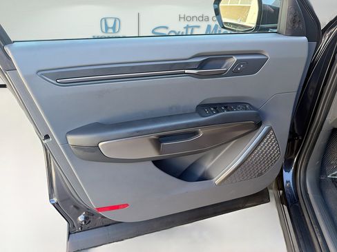 Used 2026 Kia EV9 Light image 20