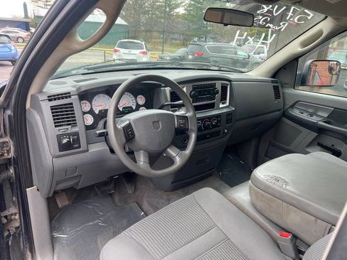 Used 2009 Dodge Ram 2500 Truck SLT w/ Trailer Tow Group image 9