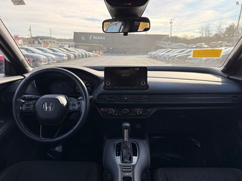 Used 2023 Honda HR-V Sport image 18