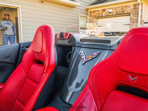 Used 2016 Chevrolet Corvette Z06 w/ 3LZ Preferred Equipment Group image 68