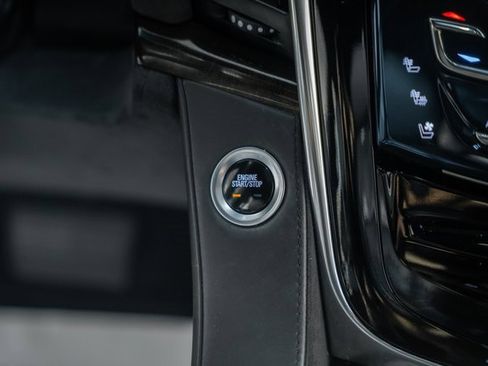 Used 2018 Cadillac Escalade ESV Platinum image 22