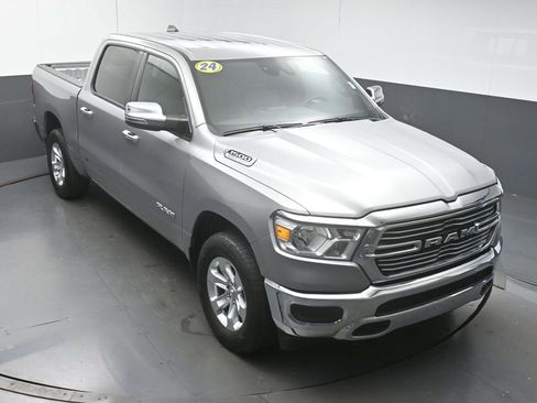 Used 2024 RAM 1500 Laramie image 39