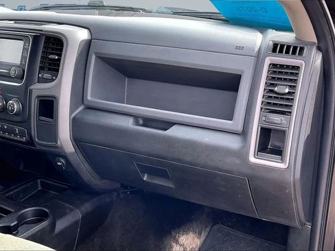 Used 2017 RAM 2500 Tradesman w/ Chrome Appearance Group AWD/4WD image 30