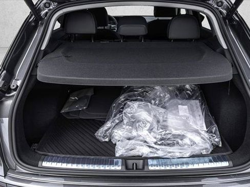 New 2026 Audi Q3 quattro 2.0T AWD/4WD image 24