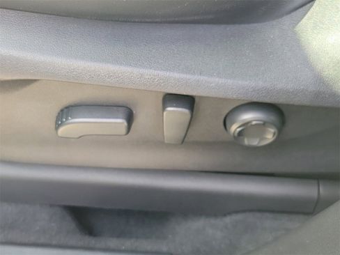 Used 2024 Subaru Ascent Touring w/ Popular Package #2 image 18