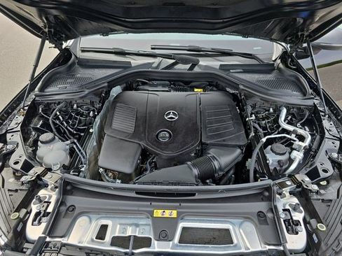 Certified 2023 Mercedes-Benz GLC 300 4MATIC image 30