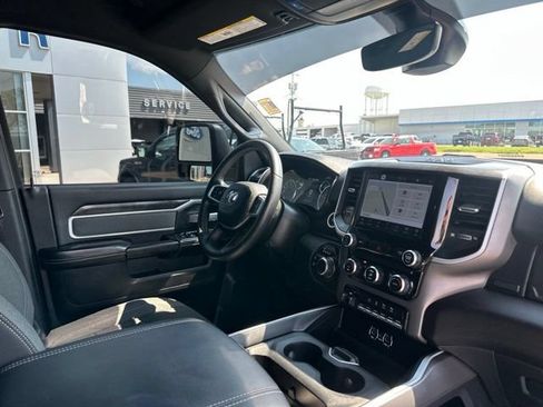 Used 2023 RAM 2500 Big Horn w/ Night Edition AWD/4WD image 10