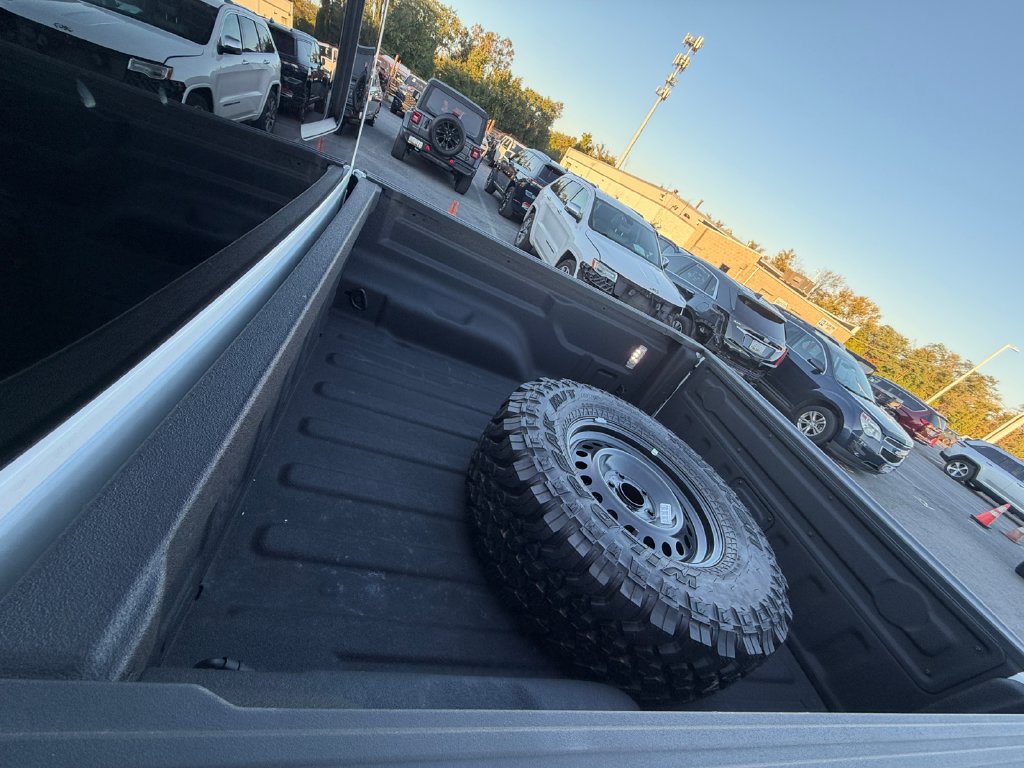 Used 2026 Jeep Gladiator Rubicon AWD/4WD image 21