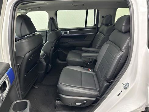 New 2026 Hyundai Santa Fe Limited image 24