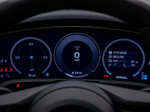 New 2026 Porsche Taycan image 21