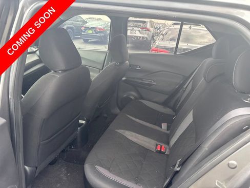 Used 2019 Nissan Kicks SV w/ Exterior Package FWD image 12