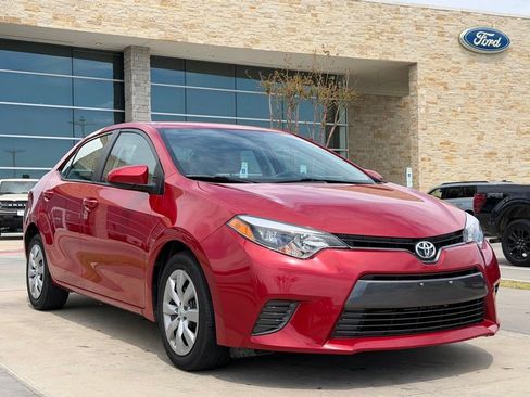 Used 2016 Toyota Corolla LE FWD image 17