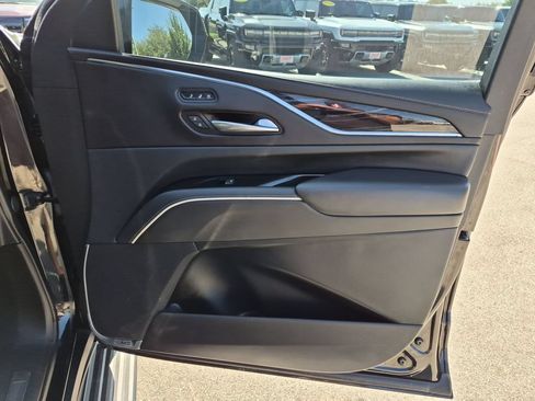 Used 2021 Cadillac Escalade Sport w/ Driver Assist Tech Package RWD image 39