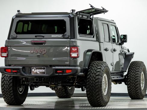 Used 2023 Jeep Gladiator Rubicon w/ Cold Weather Group image 28