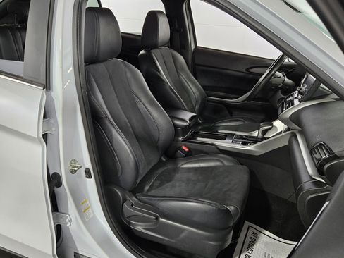 Used 2023 Mitsubishi Eclipse Cross SE image 35