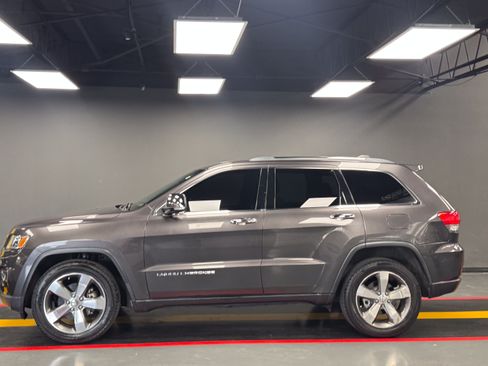 Used 2015 Jeep Grand Cherokee Limited RWD image 3