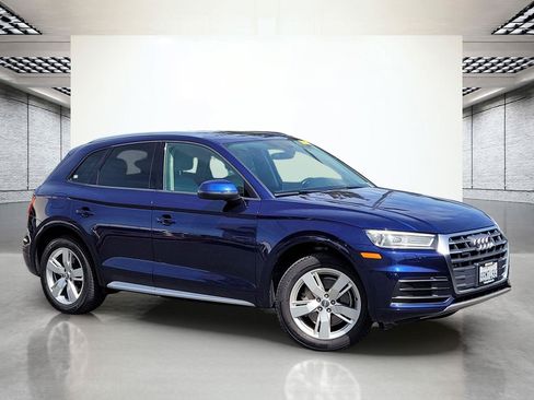 Used 2018 Audi Q5 2.0T Premium AWD/4WD image 2