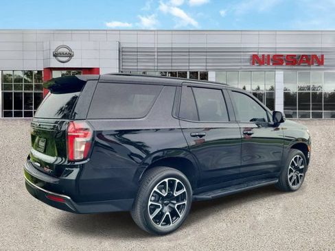 Used 2024 Chevrolet Tahoe RST w/ Luxury Package RWD image 2