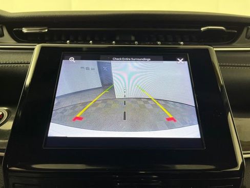 Used 2023 Jeep Grand Cherokee Altitude image 33