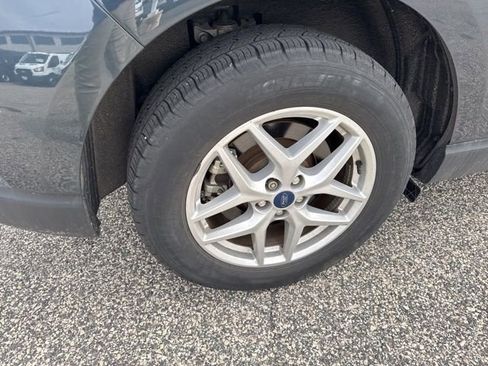 Used 2022 Ford Edge SEL w/ Convenience Package image 11