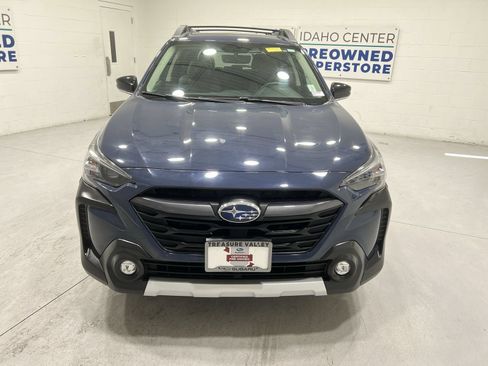 Certified 2025 Subaru Outback Limited XT w/ Tech Package 2 AWD/4WD image 3