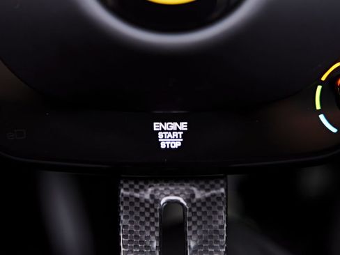 Used 2022 Ferrari SF90 Spider AWD/4WD image 62