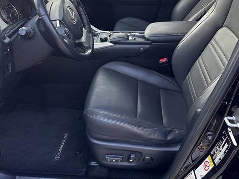 Used 2015 Lexus NX 200t FWD image 9